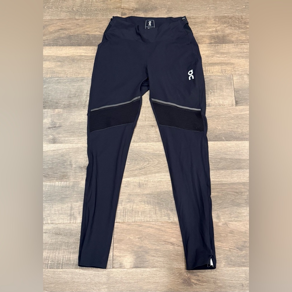 On Cloud Women's Long Tights Full Length Light Compression Running Black Size S